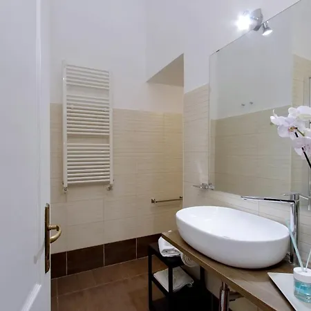 Otranto Vatican Suites *
