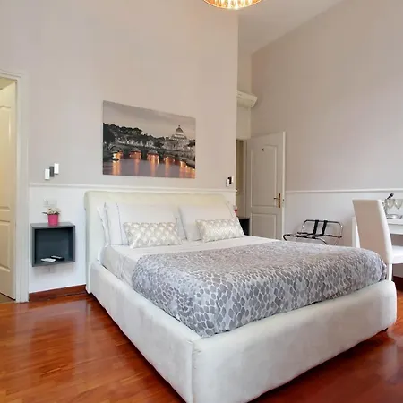 Otranto Vatican Suites